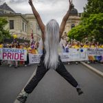a inceput marsul bucharest pride 6844477645148