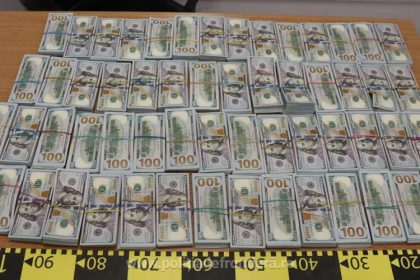 captura impresionanta la frontiera cu ucraina 580 000 de dolari ascunsi in cartuse de tigari 6857d5b65c257