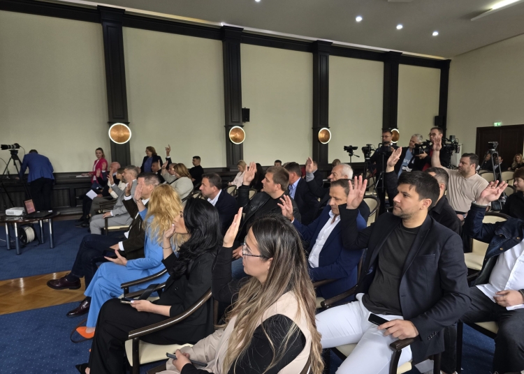 consilierii judeteni convocati in sedinta ordinara vor fi supuse votului mai multe proiecte de hotarare 6851b5be82ffb