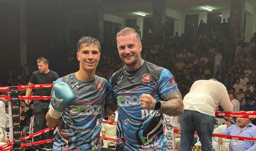 cosmin bruma victorie in extra round in gala road to dfs lupta totala la targoviste galerie foto 6861478c6e275