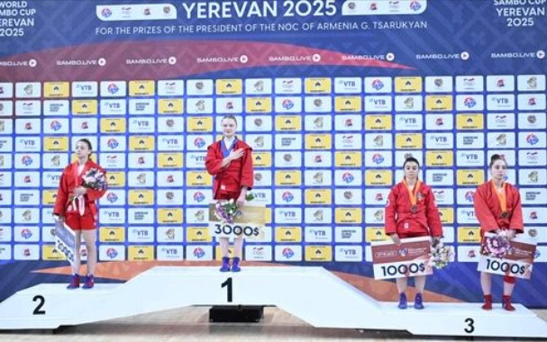 cristina blanaru de la csm constanta a urcat pe podium la cupa mondiala 6847e45852c8a