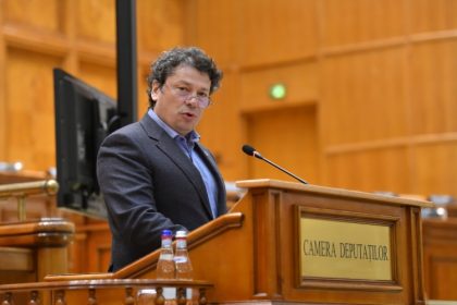 deputalul psd daniel georgescu senatul a adoptat legea privind accesul liber pe plajele de pe litoral 685ce4a70f43e