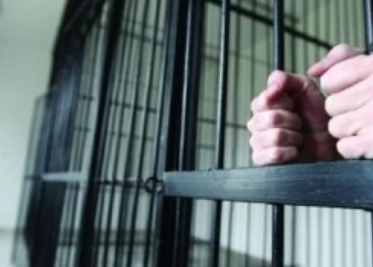 doi tineri condamnati la inchisoare cu executare depistati de politisti si dusi la penitenciarul poarta alba 684d3ba73de52