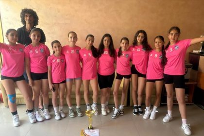 fetele de la mini volei s au clasat pe locul sase pe taragalerie foto 68468154a149d