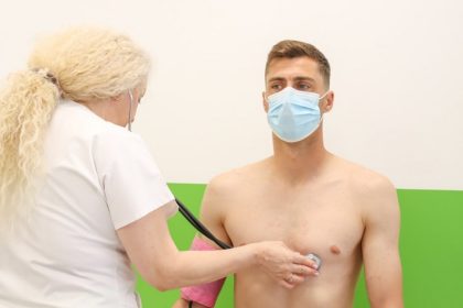 fotbalistii de la farul constanta au efectuat vizita medicala galerie foto video 684aa2c41b73e