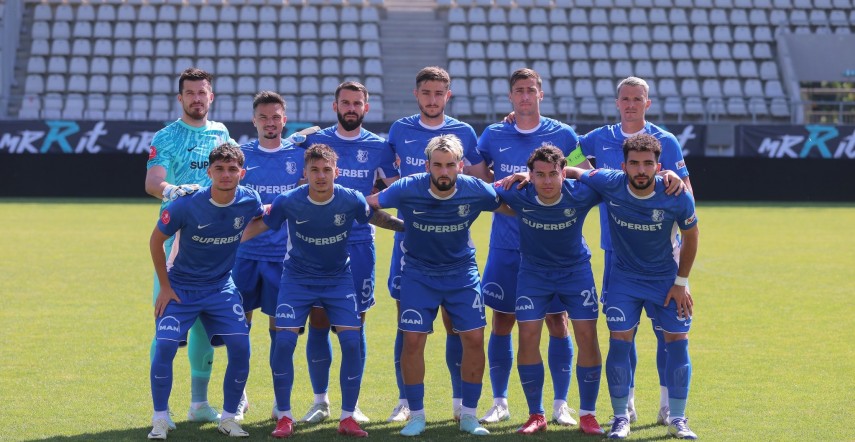 fotbalistii de la farul constanta au plecat in cantonamentul din bulgaria programul amicalelor de la bansko 685e8bf09f0f3