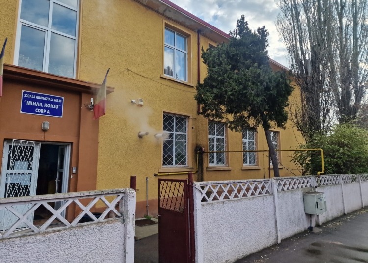 foto a fost semnat contractul pentru reabilitarea energetica a scolii gimnaziale nr 10 mihail koiciu din constanta 6849265a4e396