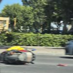 foto accident pe soseaua mangaliei o motocicleta s a imprastiat pe asfalt 6842e6ba011b9