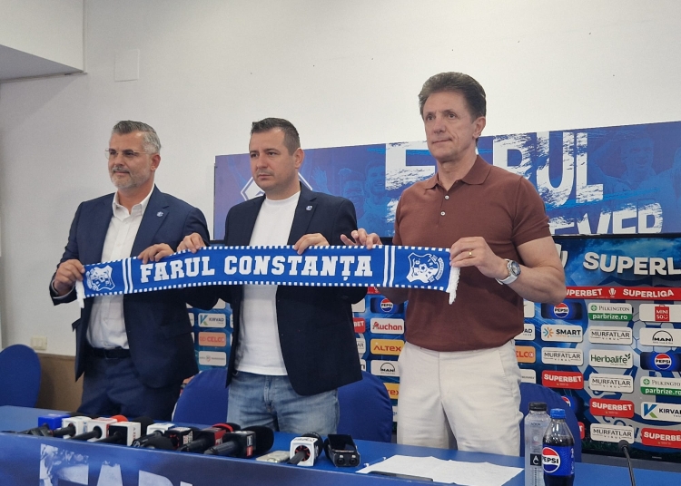 fotovideo conferinta de presa la farul ianis zicu a facut declaratii 684000fd4aa47
