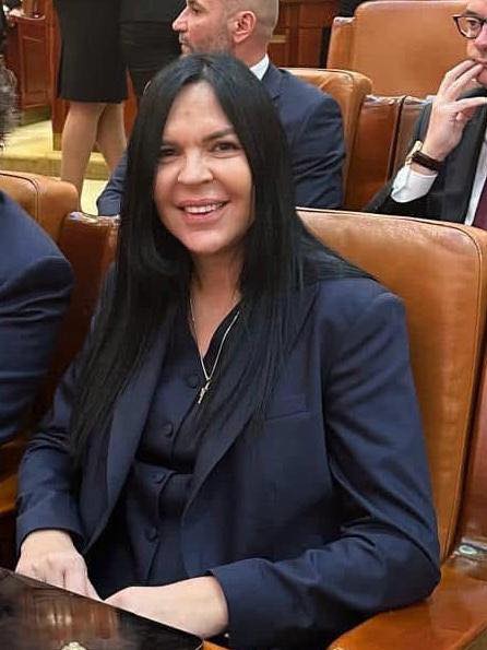 functionarii publici ar putea fi evaluati anual si prin verificarea in scris a cunostintelor teoretice legislative 68419c177dbbb