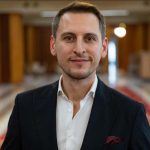 george gima deputat usr de constanta presedintele organizatiei municipale am depus o cerere la camera deputatilor pentru a renunta la indemnizatia de cazare 684c48eb6090c