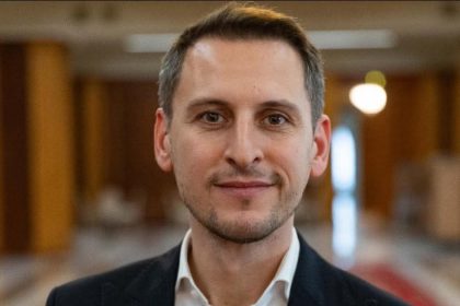 george gima deputat usr de constanta presedintele organizatiei municipale am depus o cerere la camera deputatilor pentru a renunta la indemnizatia de cazare 684c48eb6090c