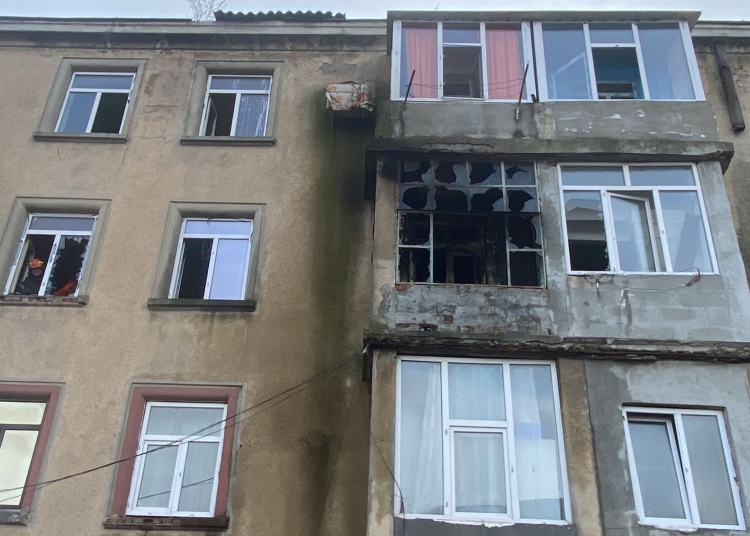 incendiu intr un apartament din medgidia mai multe persoane s au autoevacuat 683d8b2bdf1c0