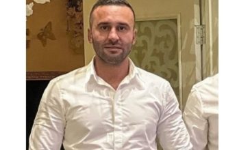 interlopul tita care a taiat un fost handbalist si care ameninta politistii in arestul ipj constanta l a terorizat pe medicul de implant pentru ca i a bagat cipuri in creier 685516d112cfd
