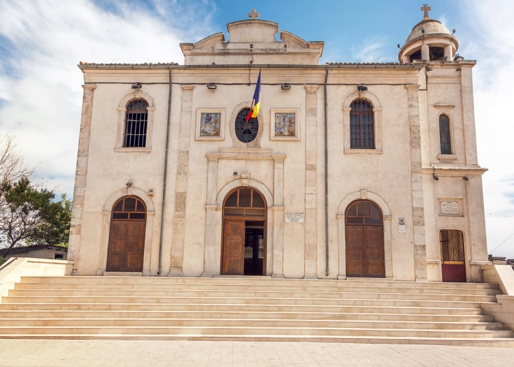 investitie de peste 32 de milioane de lei pentru consolidarea esplanadei si a zonei bisericii grecesti din constanta 685c7b659f48a