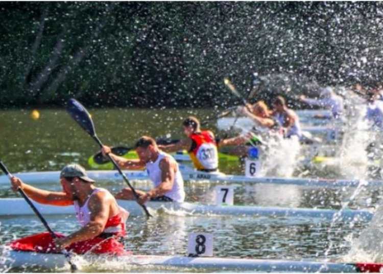 jenant conducerea federatiei romane de kaiac canoe le cere sportivilor care vor sa participe la competitii sa puna bani din propriul buzunar 6854ac98b2af8