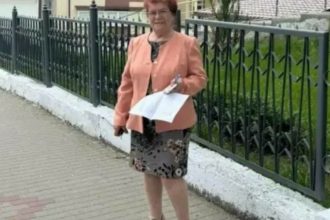 o bunica din neamt a promovat examenul de bacalaureat la 75 de ani 685a998790507
