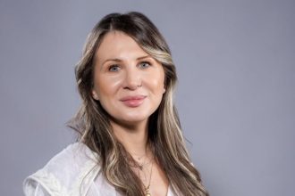 oficial anamaria misa preia functia de director general al cazinoului din constanta 68418fee8d50d