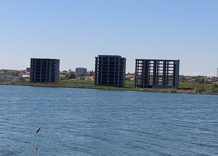 proiectul ansamblului rezidential oasis abandonat de mai multi ani ar putea fi reluat 6850a731b33a6