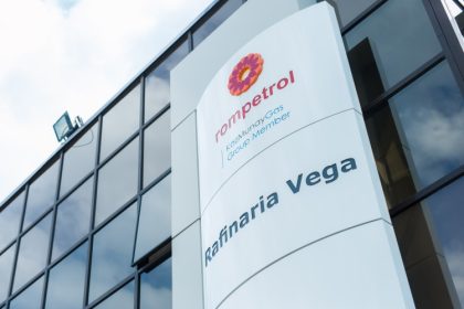 rafinaria vega ploiesti de 120 de ani un pilon al energiei din romania 684feb9950e69