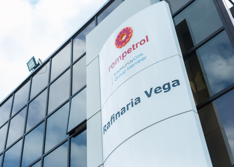 rafinaria vega ploiesti de 120 de ani un pilon al energiei din romania 684feb9950e69