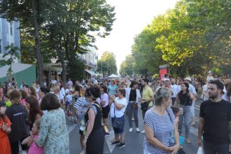 rata somajului a scazut la 57 in aprilie cei mai multi someri provin din randul tinerilor 683eb678ab607