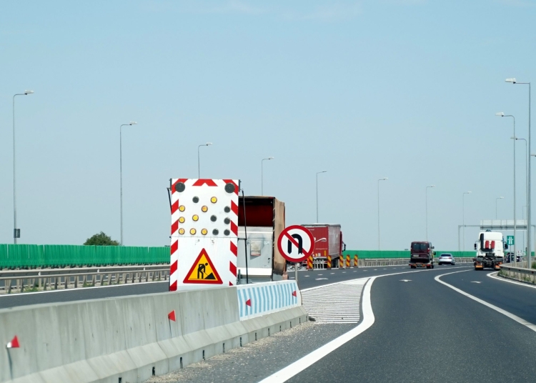 restrictii de circulatie pe autostrada a2 in zona localitatii fetesti 683fe5fcceaf2