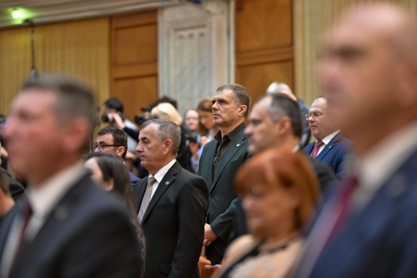 senatorul pnl de constanta silviu cosa astazi nu am votat o initiativa legislativa care ar permite tinerilor intre 16 si 18 ani sa si infiinteze societati comerciale 683f360357377