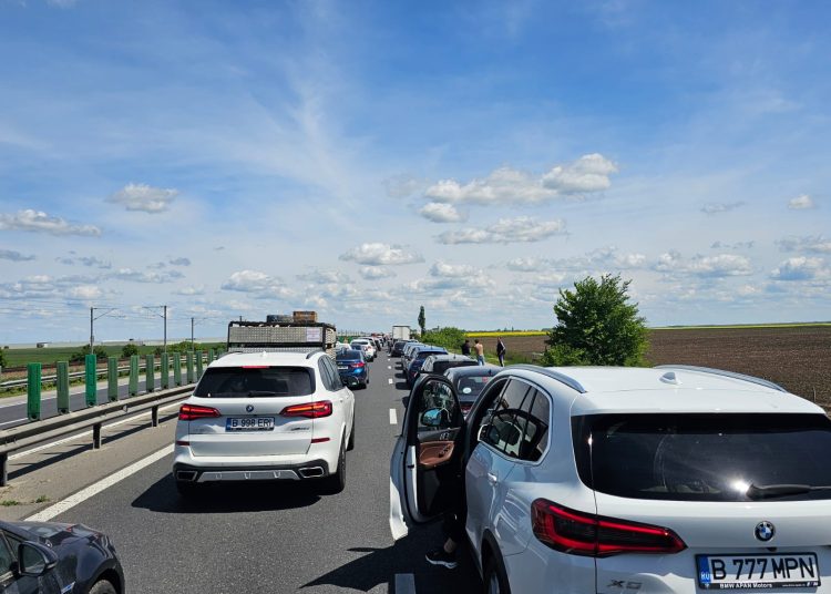trafic ingreunat pe a2 pe sensul de mers catre litoral in urma unui accident rutier 68567e5cd751e