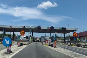 traficul rutier a fost reluat pe podul de la fetesti 68418d0707087