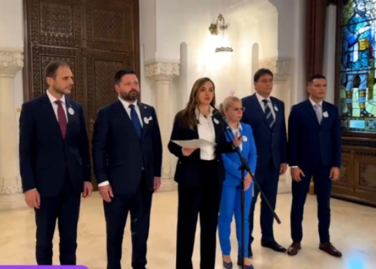 video anamaria gavrila dupa consultarile pentru formarea noului guvern am venit sa facem auzita vocea romanilor care nu au votat cu nicusor dan 6853fafd9d3e4