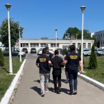 video doi tineri au batut un varstnic si i au furat portofelul 68405d81362d8