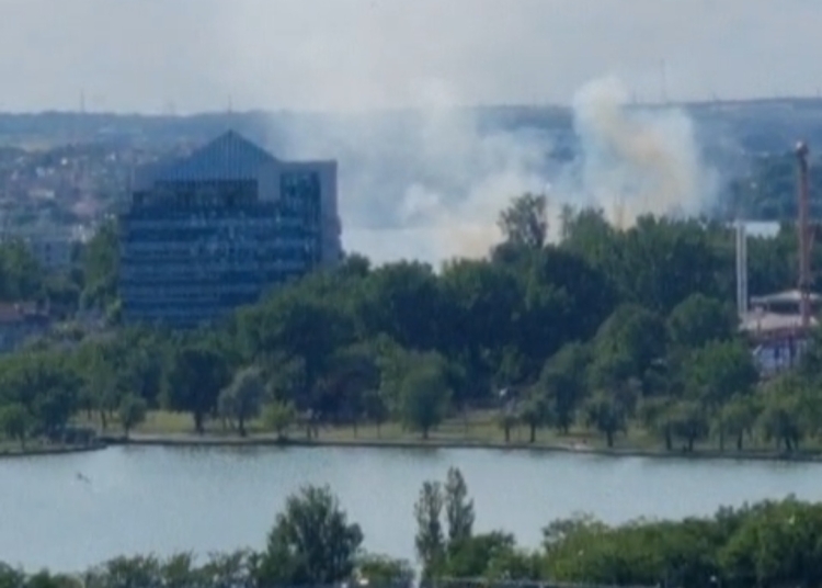video incendiu de vegetatie uscata la intrare in mamaia 683d40a424eb4