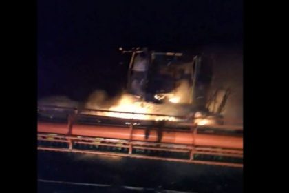 video incendiu la un utilaj agricol in apropiere de localitatea cerna 685cef39adba9