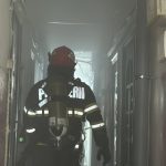video incendiu produs intr un bloc de locuinte la o garsoniera din tulcea 685286588e21e