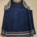 exponatul saptamanii la muzeul de arta populara constanta rochie din catifea plisirani aromani 6874af2548758