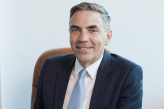 sindicatul angajatilor din guvern cere demisia vicepremierului dragos anastasiu acuzat de implicare in mita 688494a8c8cee