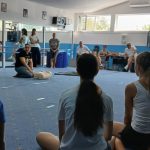 un specialist in medicina de urgenta a oferit lectii de prim ajutor la clubul sportiv farul constanta galerie foto 6885d63025639