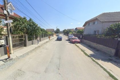 au dat in judecata primaria pentru ca vrea sa i evacueze de pe un teren care nu le apartine dar pe care il folosesc de peste 15 ani 68b22a8b916aa