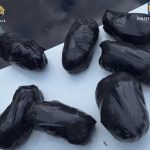barbat prins in flagrant in timp ce detinea droguri pentru comercializare 68acdbdbcce5a