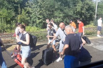 circulatia feroviara intrerupta temporar pe distanta bucuresti nord baneasa persoana calcata de tren 68b4532a2ad9c