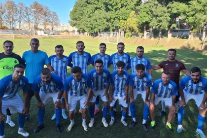 constructorul topraisar echipa de liga a 4 a antrenata de ion barbu il are in poarta pe george curca 689decaa2558c