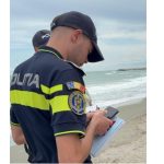 eforie politia si jandarmii au aplicat amenzi de peste 10 000 de lei pentru comert ilegal pe plaja 68b2de8bc849a