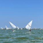 federatia romana de yachting organizeaza campionatul national de dinghy la constanta printre participanti se numara si ebru bolat cea mai buna velista a romaniei 68a90637a99cd