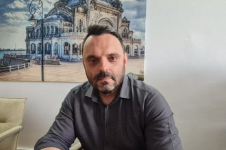 florin cocargeanu acuza primaria constanta ca vrea sa vanda terenurile orasului fara proiecte concrete printr o dezbatere publica ascunsa de ochii cetatenilor 689d944f7763c