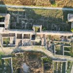 foto tezaur descoperit de arheologi la cetatea histria monede antice si bijuterii din metale pretioase din perioada romana au fost scoase la lumina 68aaeccceee28