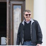 milionarul georgescu din tulcea vrea sa extinda o casa din zona peninsulara intr un bloc cu agentie de turism la parter 68a8fbee473e4