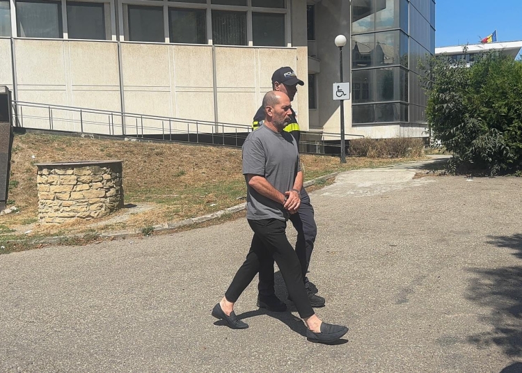 prelungirea arestului pentru executorul vasile deacu co judecata maine in dosarul fabrica de mosteniri 68af4847ccd8d