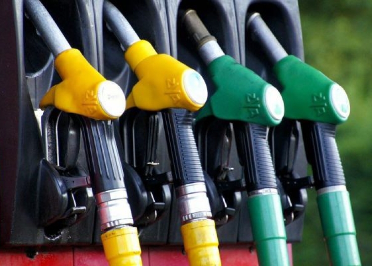 pretul carburantilor la data de 28 august la benzina standard motorina si gpl 68b004729bba1