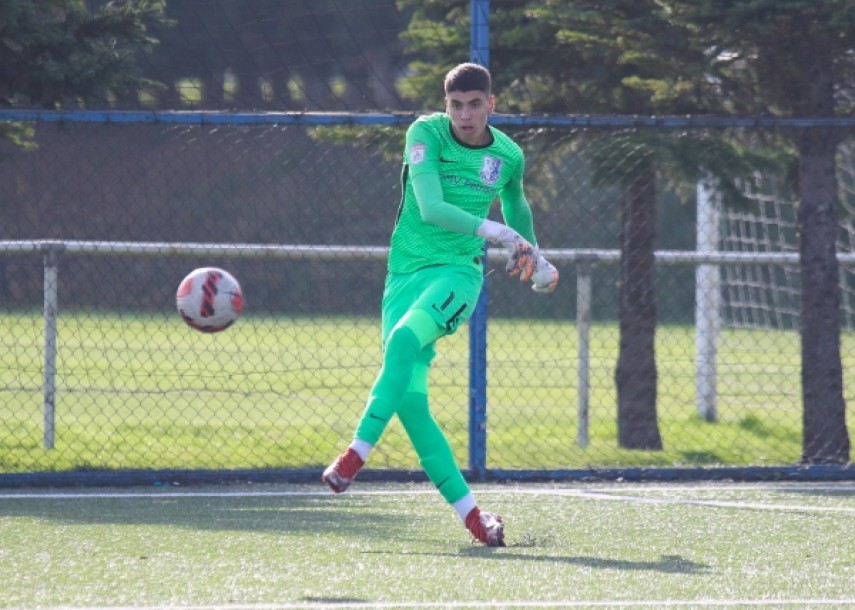 produs al academiei hagi fotbalistul vlad rafaila va evolua in noul sezon in spania 689cddf821bd3